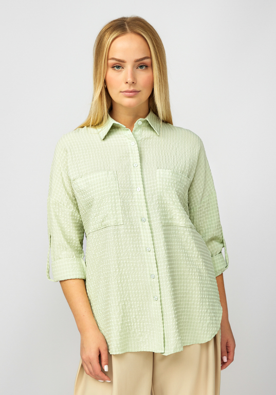 Блуза из фактурной ткани с карманами