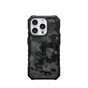 Противоударная пластиковая накладка UAG Pathfinder MagSafe для iPhone 15 Pro Max темный комуфляж
